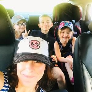 Meet your Posher, Melissa